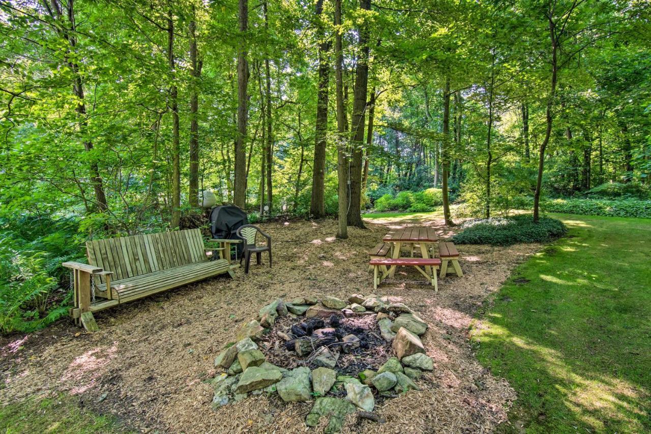 Cozy Garden Room In Welsh Mountain Suites! New Holland Esterno foto